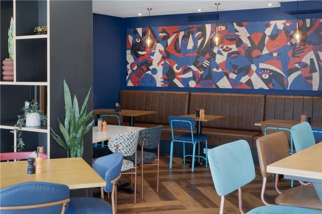 Travelodge Edinburgh Airport Ratho Station Hotel — Photos 3
